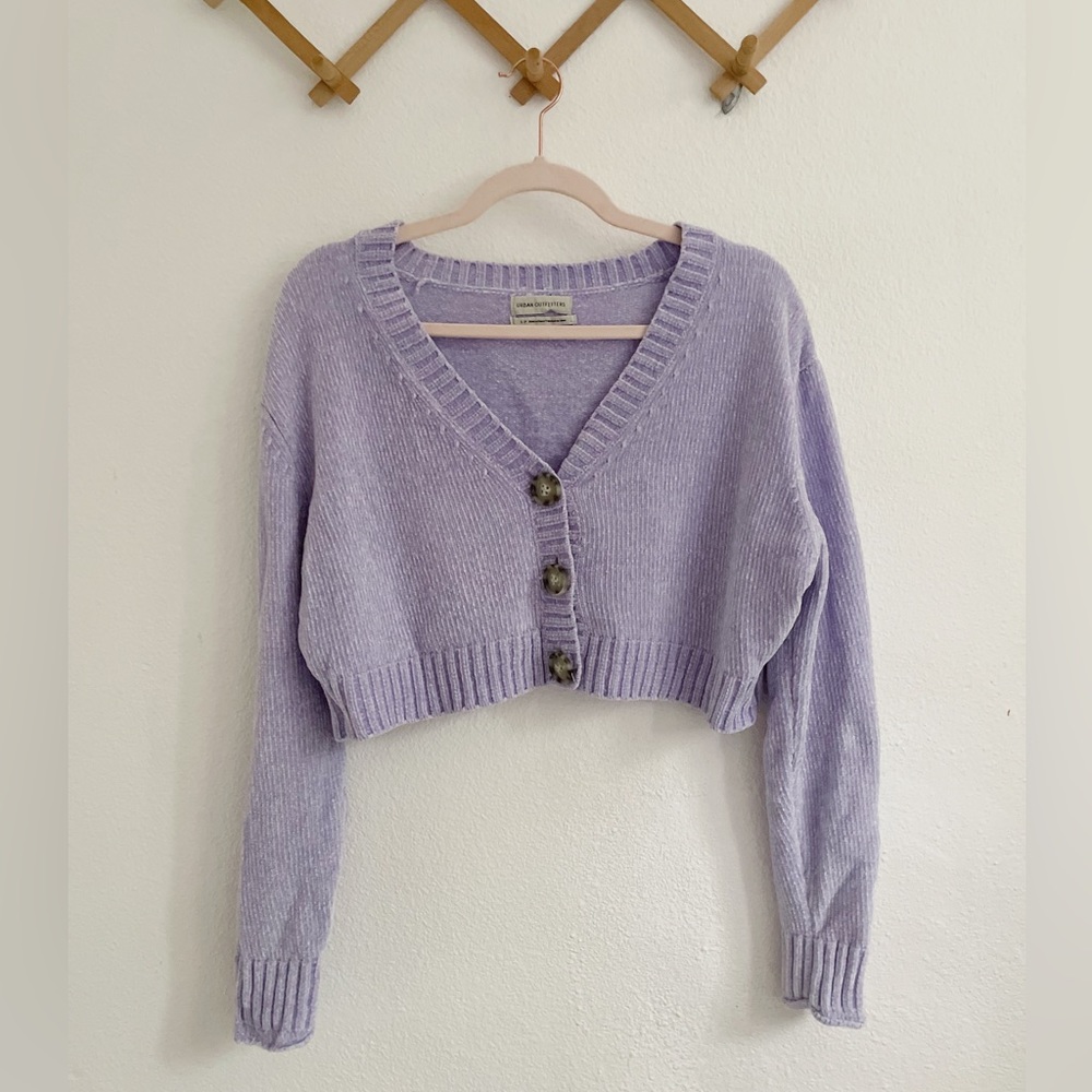 Urban Outfitters Cropped 90’s Sweater in Super Soft Lilac